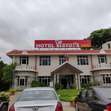 Hotel Mayura Nelligere Exteriér fotografie