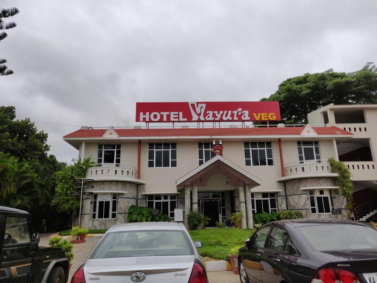 Hotel Mayura Nelligere Exteriér fotografie